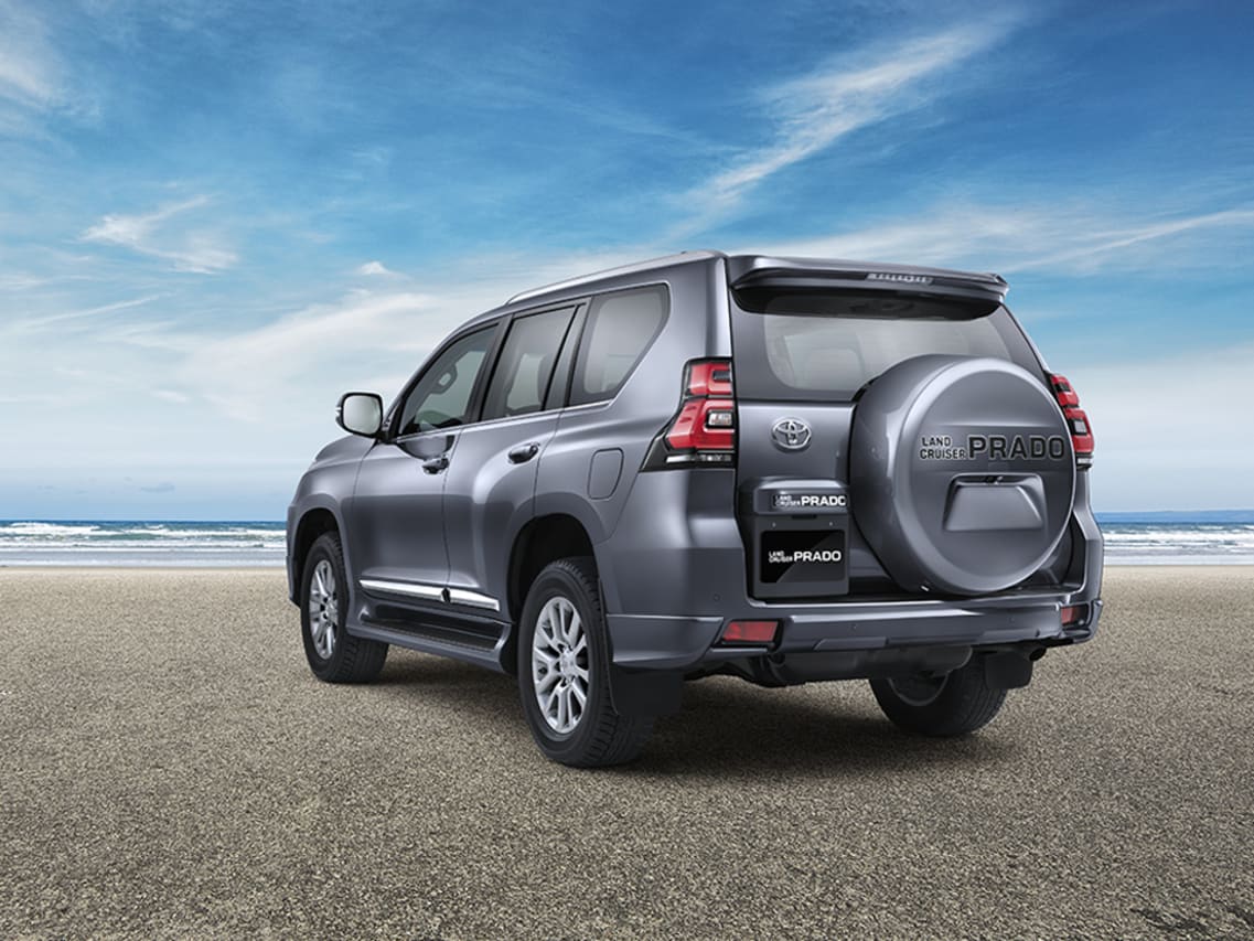Toyota Prado 2022 models and trims, prices and specifications in UAE